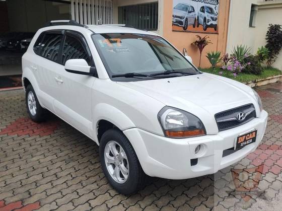 HYUNDAI TUCSON 2.0 MPFI GLS 16V 143CV 2WD FLEX 4P AUTOMÁTICO